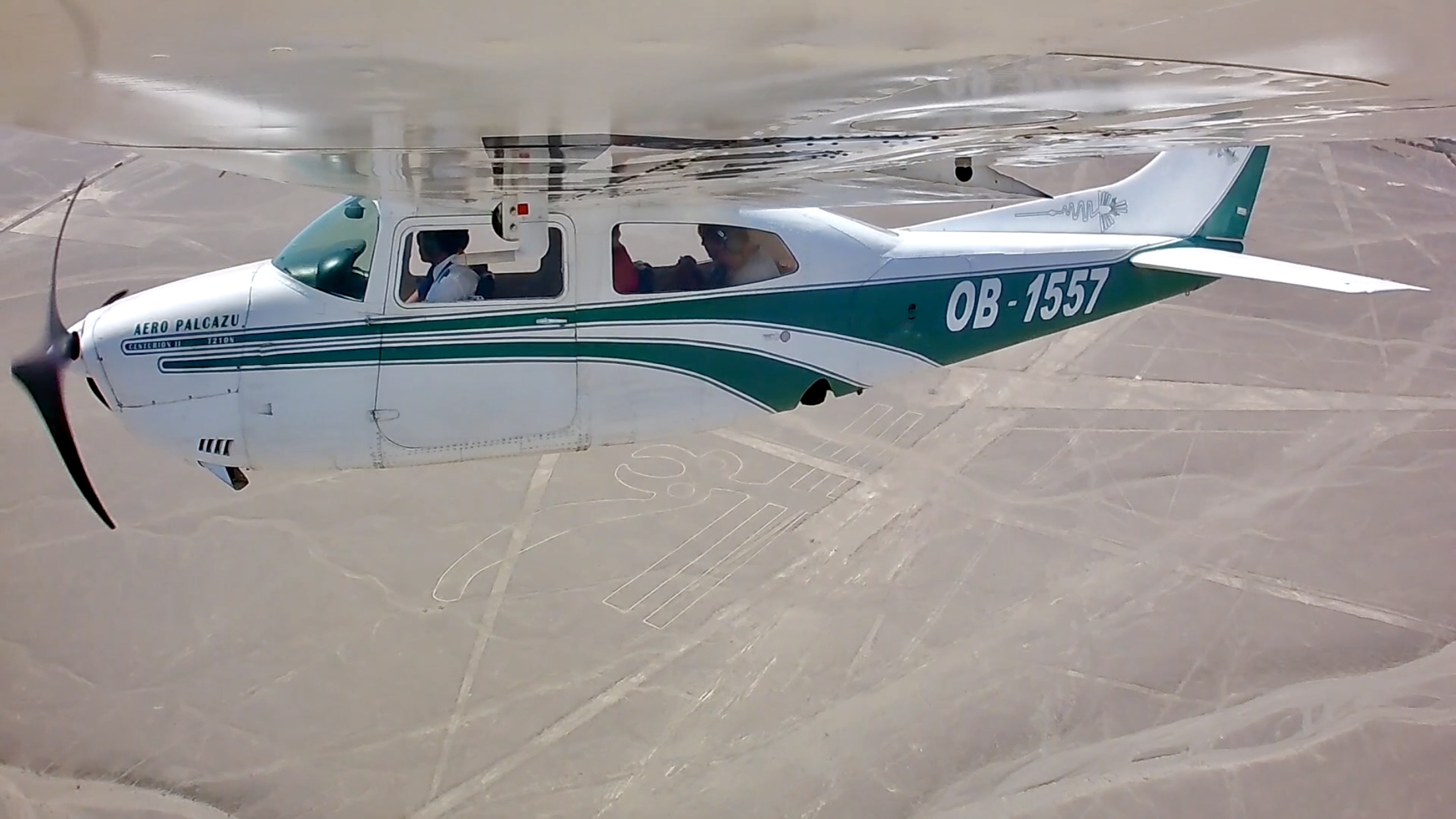 Tour Líneas de Nasca (2D/1N)